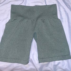 NVGTN Forest Green Pro Shorts Size Small